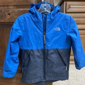 The North Face Boy Dryvent Fleece Lined Rain Jacket XS (6)